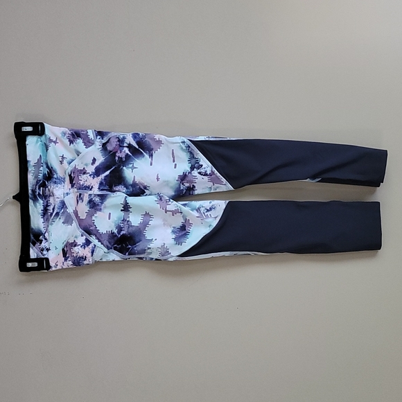 Under Armour Fly Fast Printed Cropped Leggings XS - Picture 12 of 15
